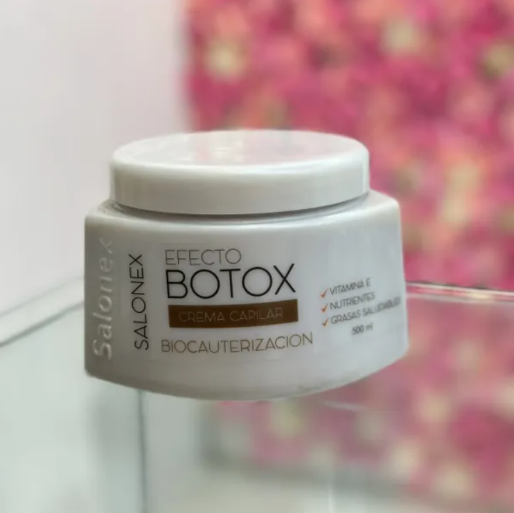 💆🏼‍♀️💆🏼‍♀️ NUEVA CREMA CAPILAR EFECTO BOTOX SALONEX / 25%DCTO AL COMPRAR 2 UNIDADES.